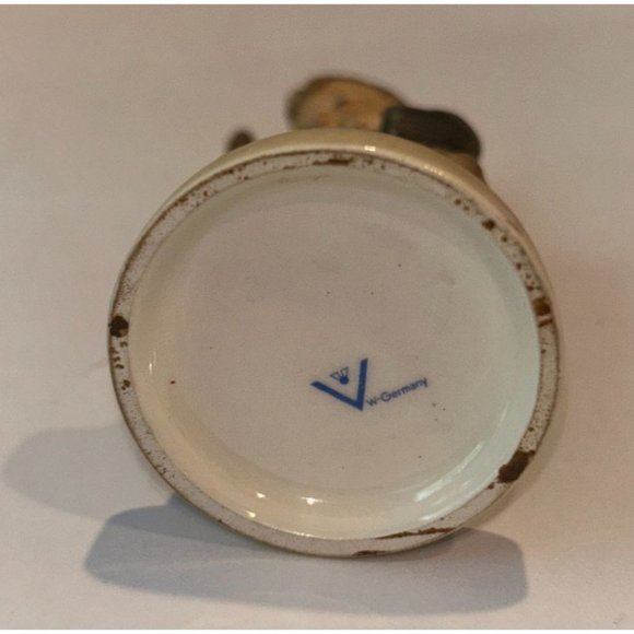 Vintage Hummel 4" Tall Chimney Sweep Boy with Ladder Made in West Germany‎ - Picture 6 of 6